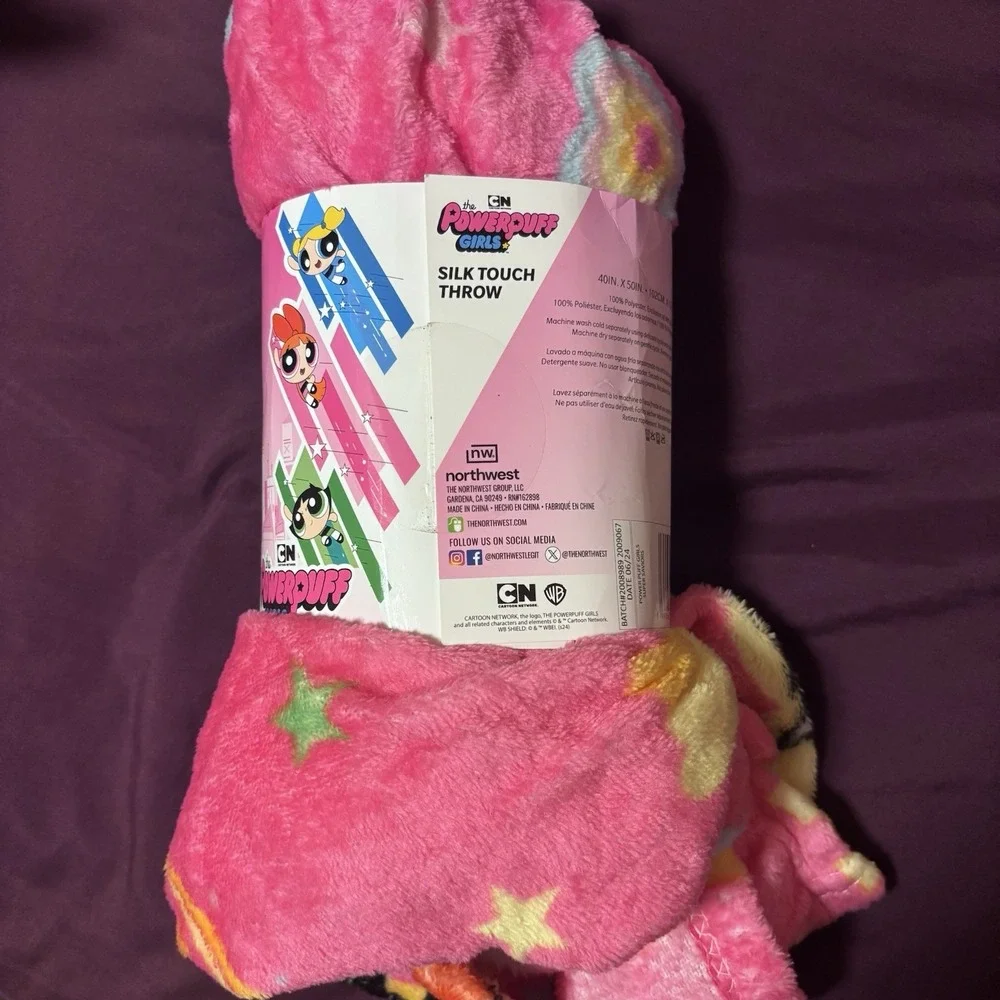 NEW THE POWERPUFF GIRLS Pink Throw Blanket 40